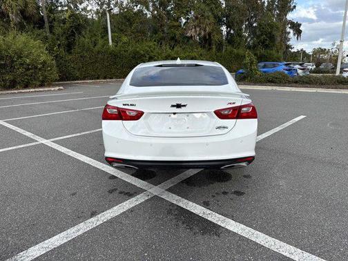 2024 Chevrolet Malibu FWD RS