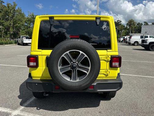 2023 Jeep Wrangler 4-Door Sahara 4x4