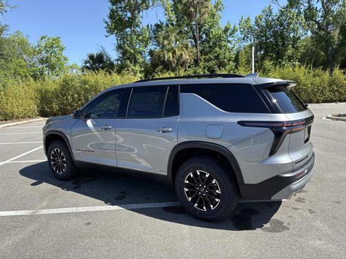 Sterling Gray Metallic 2026 Chevrolet Traverse AWD Z71