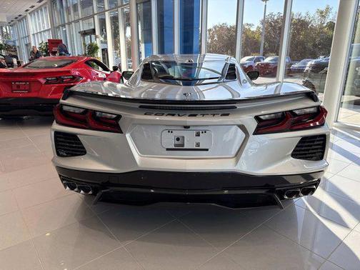 2026 Chevrolet Corvette Stingray w/1LT