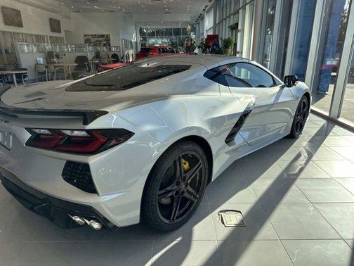 2026 Chevrolet Corvette Stingray w/1LT