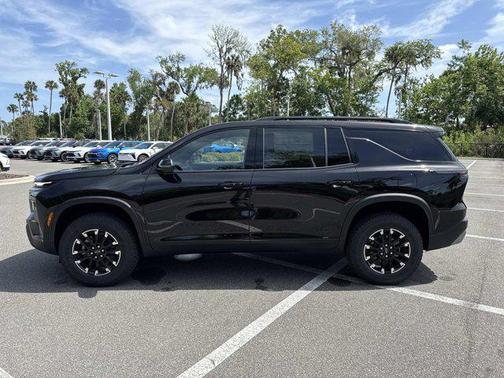 Mosaic Black Metallic 2026 Chevrolet Traverse AWD Z71