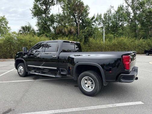 Black 2024 Chevrolet Silverado 3500 High Country