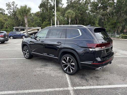 2024 Volkswagen Atlas 2.0T SEL Premium R-Line 4MOTION