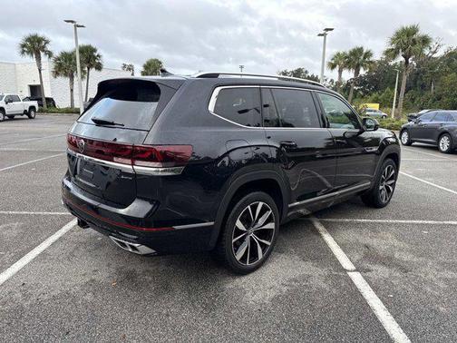 2024 Volkswagen Atlas 2.0T SEL Premium R-Line 4MOTION