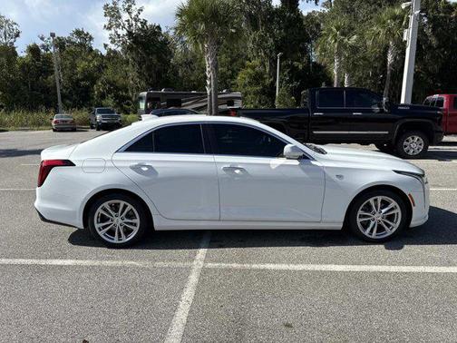 2021 Cadillac CT4 Luxury