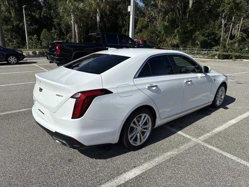 2021 Cadillac CT4 Luxury