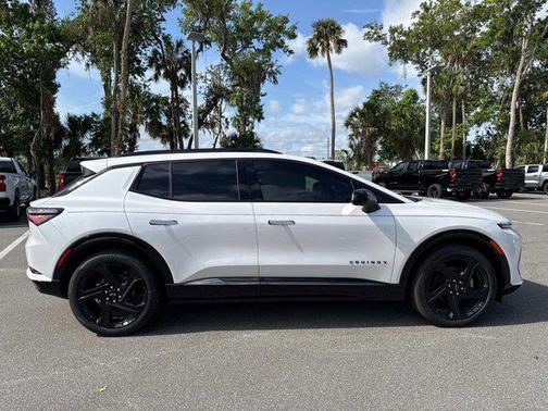 2025 Chevrolet Equinox EV RS