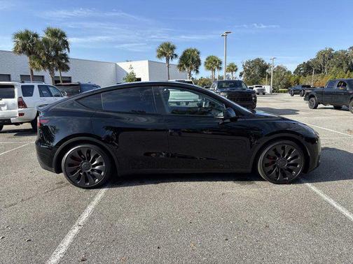 2025 Tesla Model Y Performance