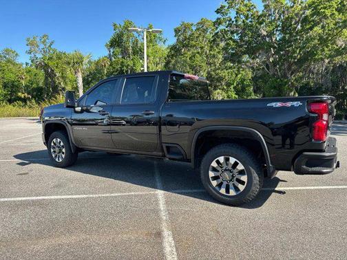 2023 Chevrolet Silverado 2500 Custom