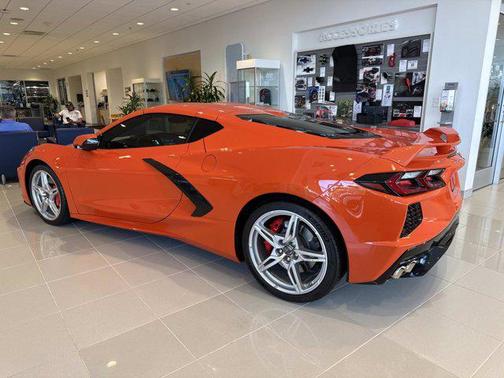 2020 Chevrolet Corvette Stingray w/2LT