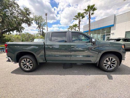 2025 Chevrolet Silverado 1500 LT
