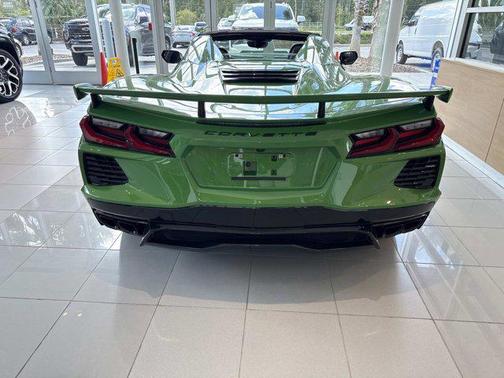 2026 Chevrolet Corvette Stingray w/2LT