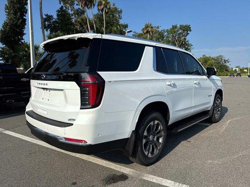 2025 Chevrolet Tahoe LS