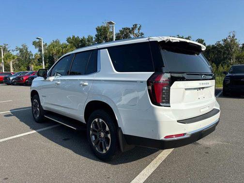 2025 Chevrolet Tahoe LS