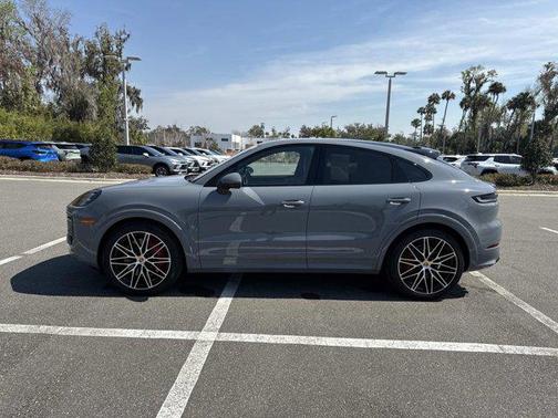 2024 Porsche Cayenne S