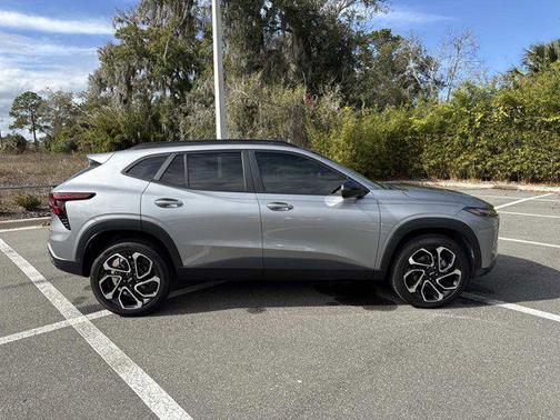 2025 Chevrolet Trax FWD 2RS