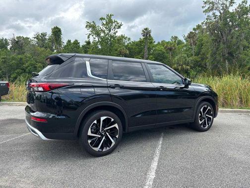 2023 Mitsubishi Outlander SE 2.5 2WD