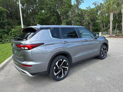 2023 Mitsubishi Outlander PHEV SE S-AWC