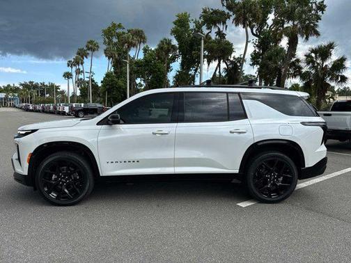 2025 Chevrolet Traverse RS
