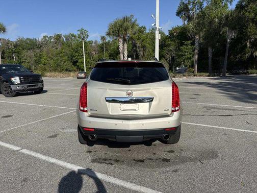 Silver Coast Metallic 2015 Cadillac SRX Luxury Collection