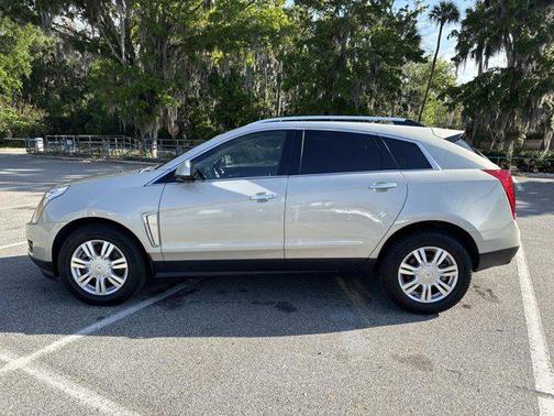 Silver Coast Metallic 2015 Cadillac SRX Luxury Collection