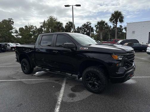 2022 Chevrolet Silverado 1500 Custom Trail Boss