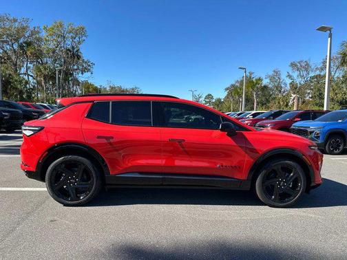 2025 Chevrolet Equinox EV RS