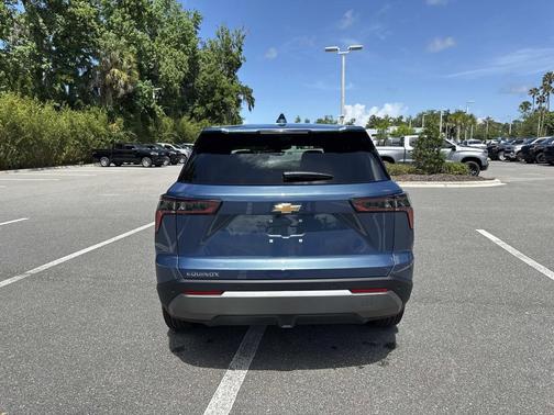 Lakeshore Blue Metallic 2026 Chevrolet Equinox 1LT