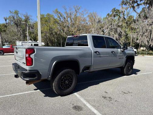 2024 Chevrolet Silverado 2500 4WD Crew Cab Standard Bed ZR2