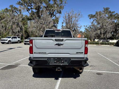 2024 Chevrolet Silverado 2500 4WD Crew Cab Standard Bed ZR2