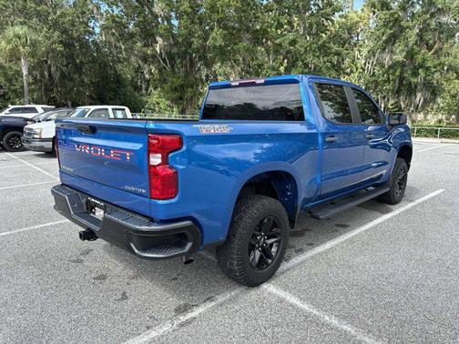 2022 Chevrolet Silverado 1500 Custom Trail Boss