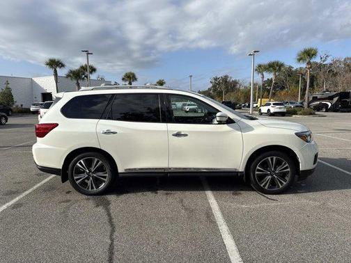 2020 Nissan Pathfinder Platinum 4WD