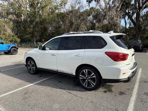 2020 Nissan Pathfinder Platinum 4WD