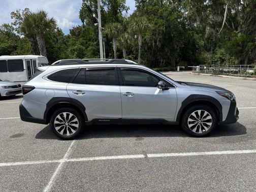 Ice Silver Metallic 2023 Subaru Outback Touring XT