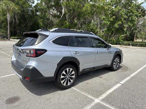Ice Silver Metallic 2023 Subaru Outback Touring XT