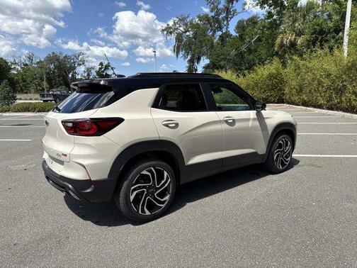 White Sands 2026 Chevrolet Trailblazer RS