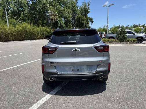 Sterling Gray Metallic 2026 Chevrolet Trailblazer RS