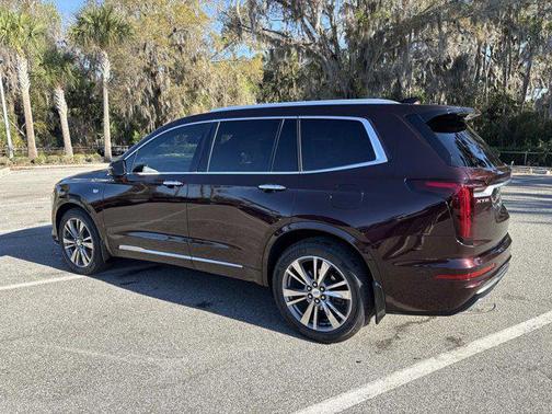 2021 Cadillac XT6 Premium Luxury FWD