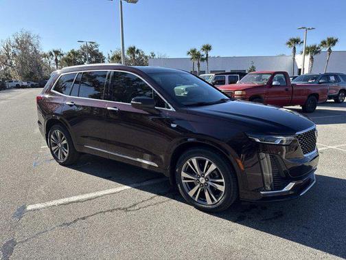 2021 Cadillac XT6 Premium Luxury FWD