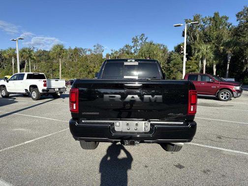 2025 RAM 2500 Big Horn Crew Cab 4x4 6'4' Box