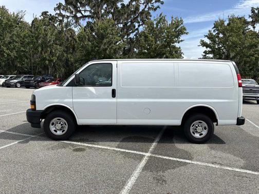 2024 Chevrolet Express 2500 RWD 2500 Regular Wheelbase WT