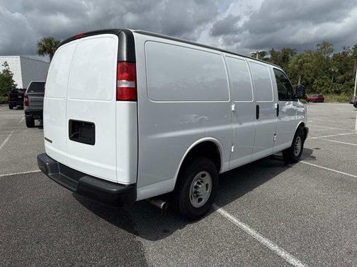2024 Chevrolet Express 2500 RWD 2500 Regular Wheelbase WT