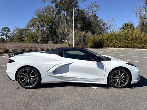 2023 Chevrolet Corvette Stingray w/3LT