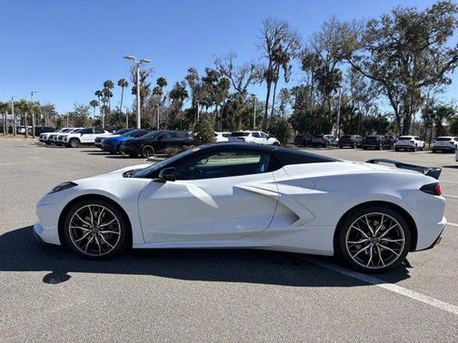 2023 Chevrolet Corvette Stingray w/3LT
