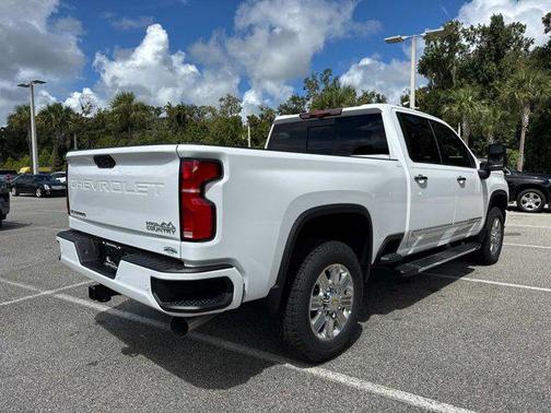 2025 Chevrolet Silverado 2500 High Country