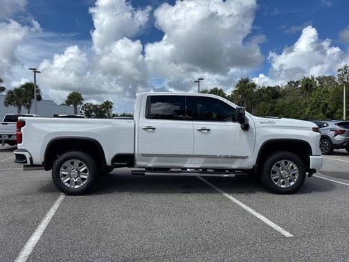 2025 Chevrolet Silverado 2500 High Country