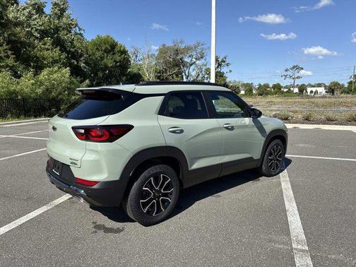 Cacti Green 2026 Chevrolet Trailblazer ACTIV