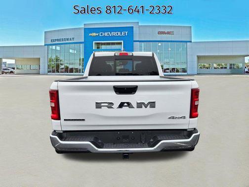 Bright White Clearcoat 2025 RAM 1500 Big Horn/Lone Star