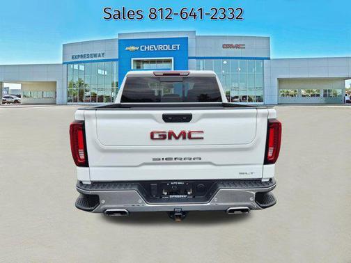 Summit White 2024 GMC Sierra 1500 SLT